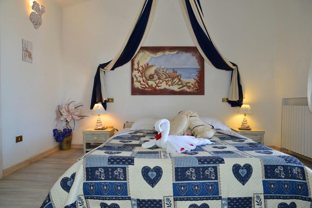 B&B Oltremare Cannigione Exterior photo